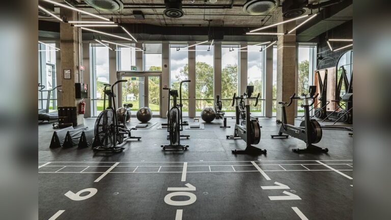 Best Home Gym Flooring Options for Weights Cardio And Noise Reduction